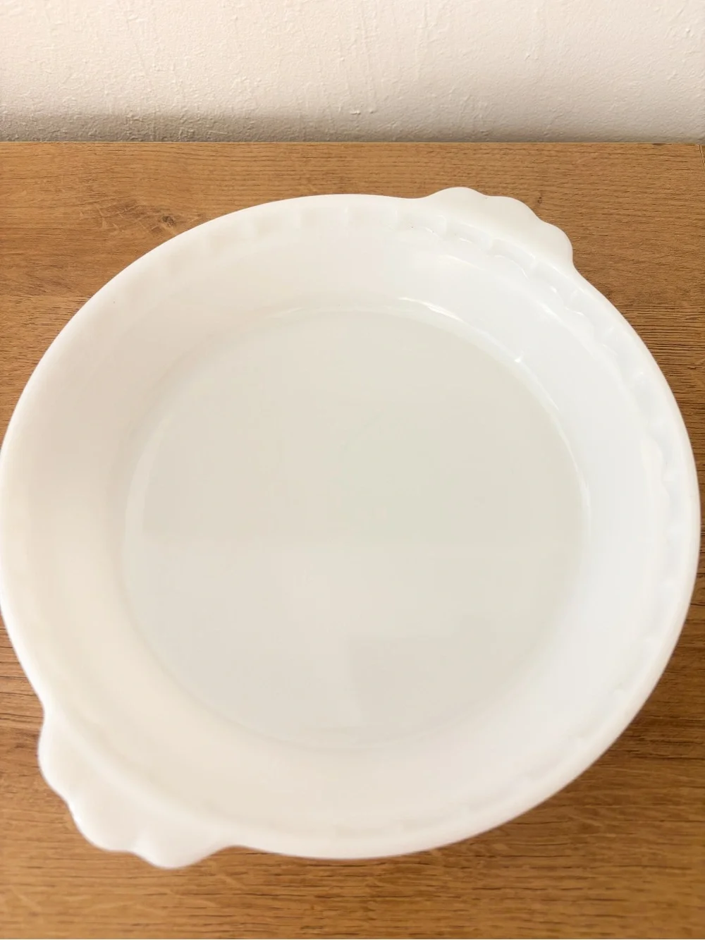 Vintage Pyrex Milk Glass Opal White Round Pie Baking Dish 8.5” with Side Handles